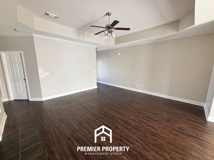 503 Grazing Field Dr - Photo 5 of 22