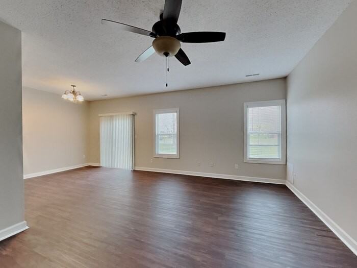 1647 Sweetgum Dr - Photo 6 of 21