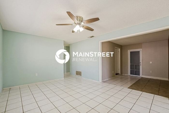 2550 Via Veneto Ct - Photo 2 of 17