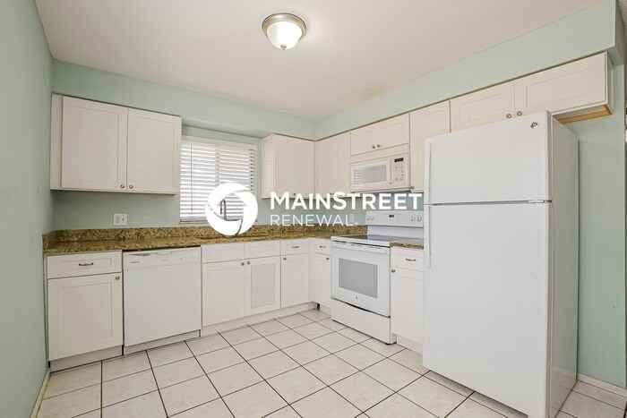 2550 Via Veneto Ct - Photo 6 of 17