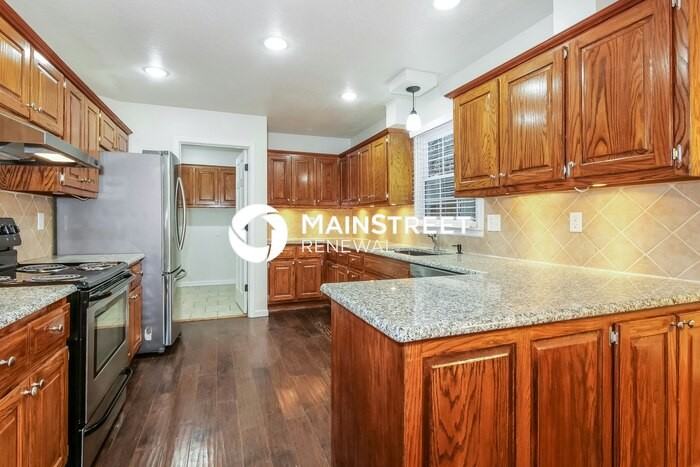 8240 Bell Rd - Photo 7 of 17