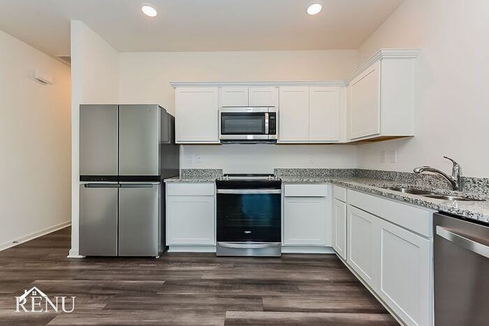 3106 Calcutta St - Photo 4 of 20