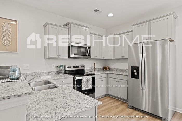 109 Copperleaf Ln - Photo 6 of 18