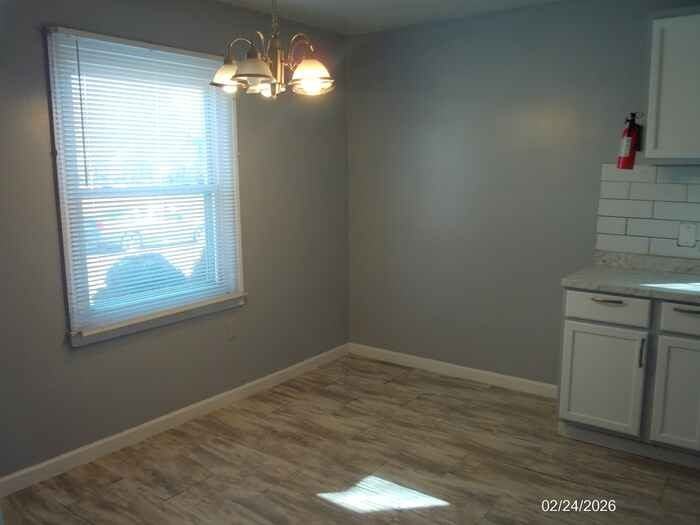 9319 Morang Dr - Photo 5 of 18