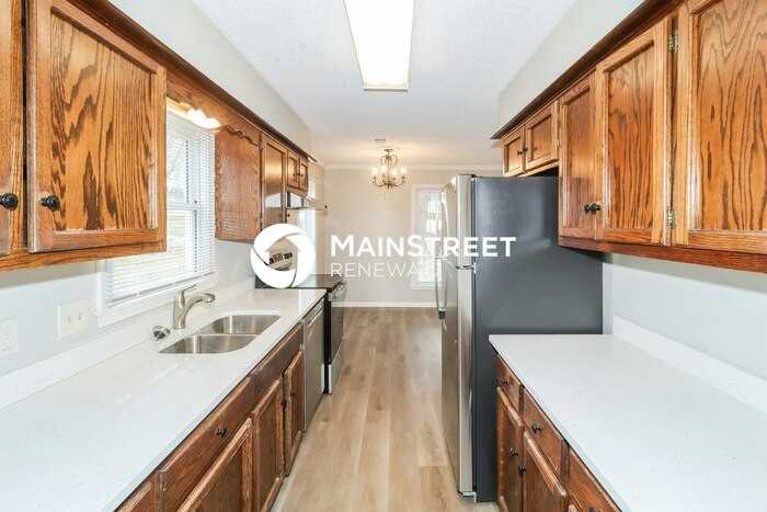 4250 Bethel Rd #FL5 - Photo 6 of 19