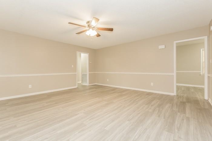 438 Pine Grove Rd - Photo 5 of 9