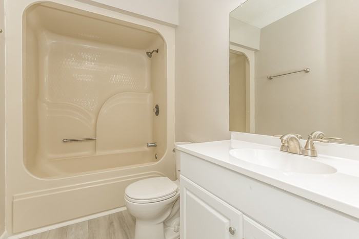 438 Pine Grove Rd - Photo 6 of 9