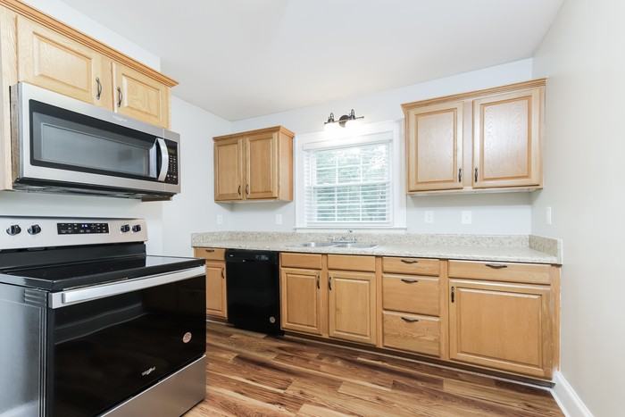 3030 Walnut Ave - Photo 4 of 11