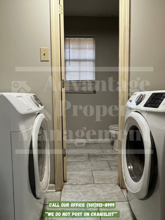 515 3rd Ave #B - Photo 4 of 6