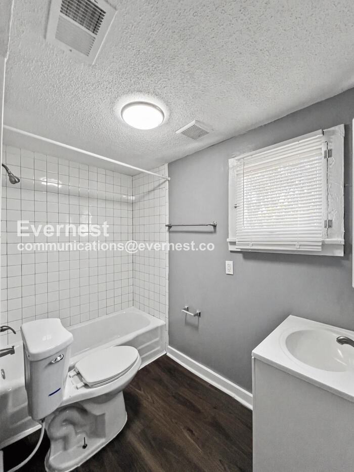 749 Bey St - Photo 5 of 19