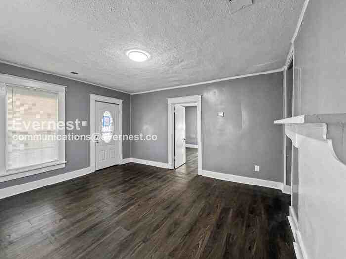 749 Bey St - Photo 6 of 19