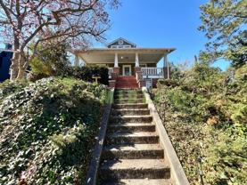 2417 Clark St #B - Photo 1 of 1