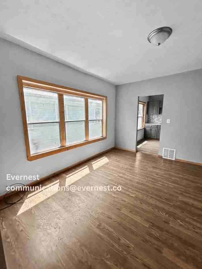 10110 Parkgate Ave #2 - Photo 4 of 21