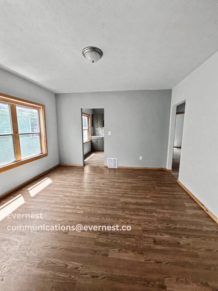 10110 Parkgate Ave #2 - Photo 5 of 21