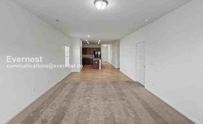 104 Emma Grace Ln - Photo 4 of 24