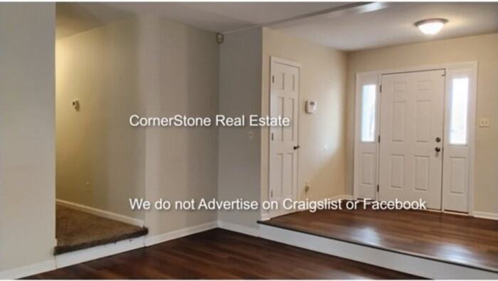 6301 Lakehaven Dr - Photo 3 of 18