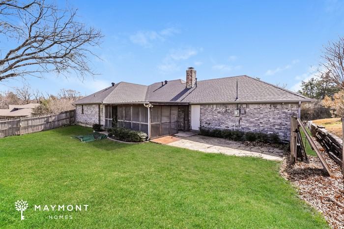 731 Katherine Ct - Photo 3 of 3