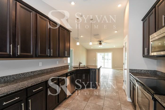 16044 Dowing Creek Dr - Photo 6 of 16