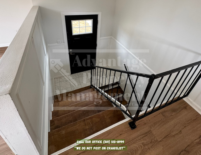 10823 Breckenridge Dr - Photo 2 of 12