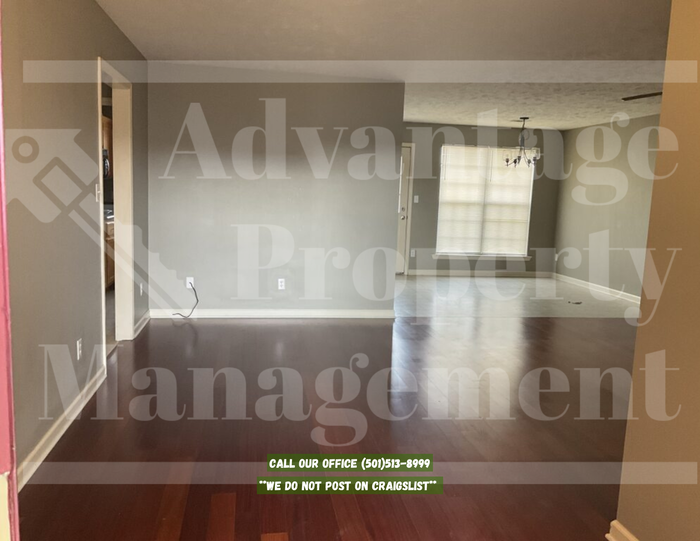 2730 York Ln - Photo 2 of 13