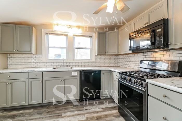 500 Centerville Rd - Photo 6 of 16