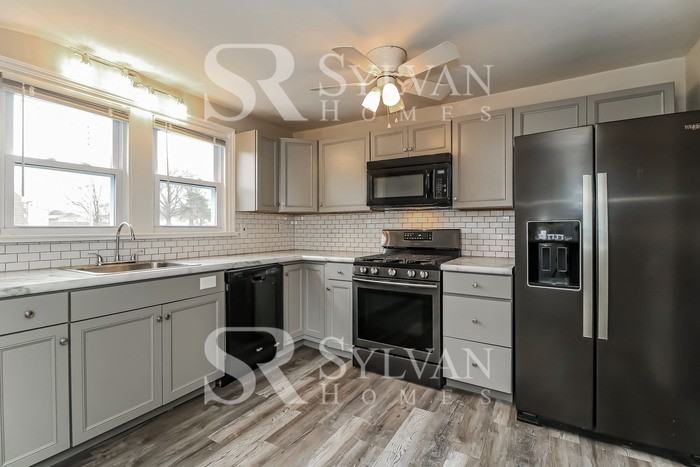 500 Centerville Rd - Photo 7 of 16