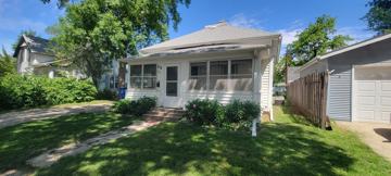 featured image of 218 E National St