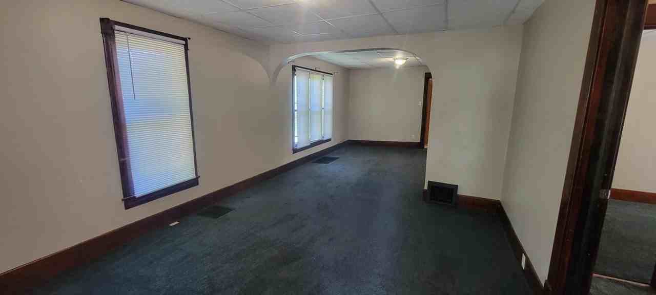 218 E National St - Photo 5 of 11