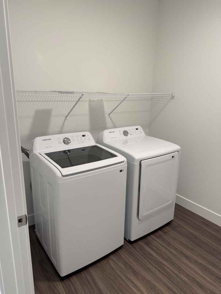 6454 W Pinnacle Peak Ln #E201 - Photo 3 of 15