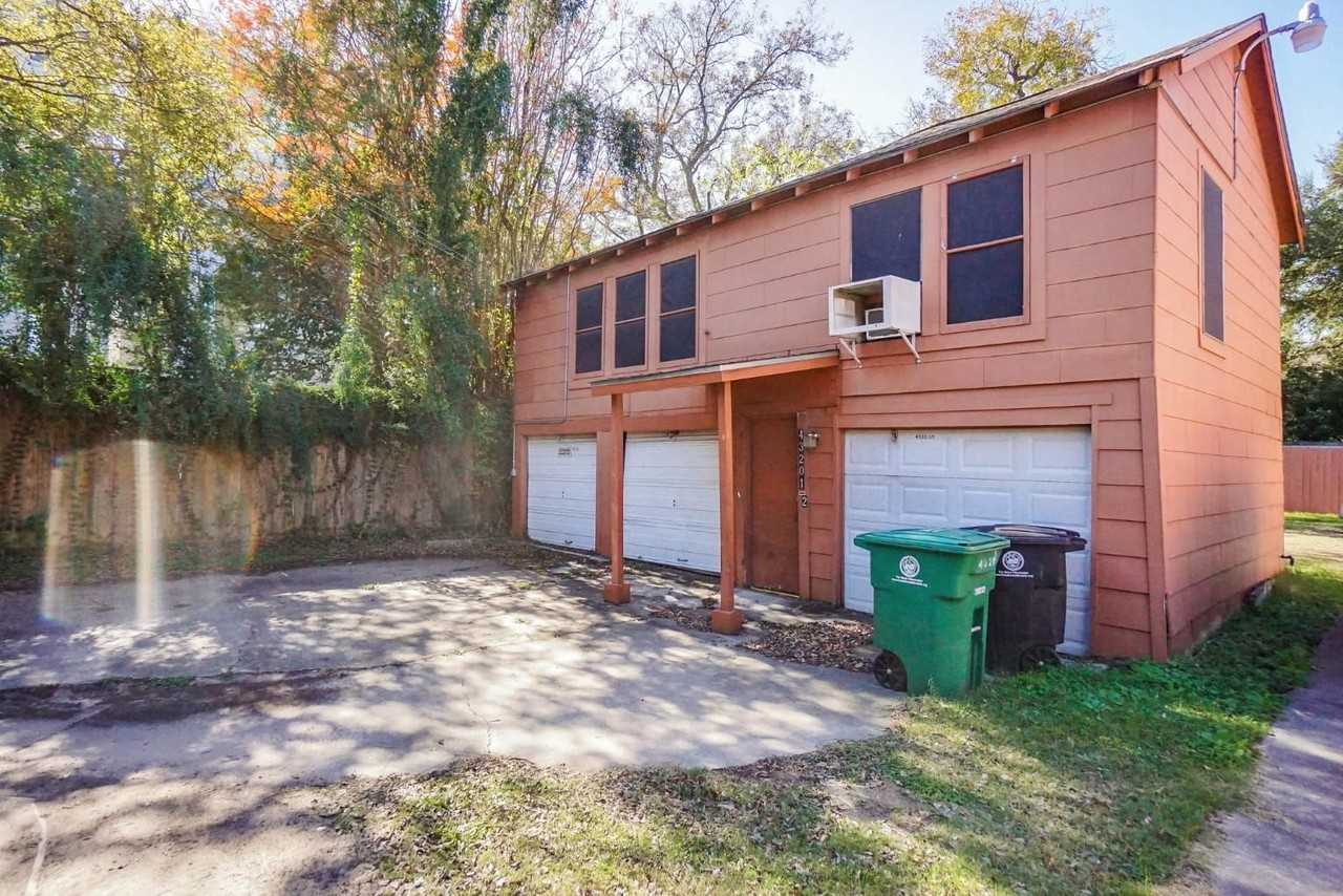 4316 2/2 Jack St #NA - Photo 4 of 10