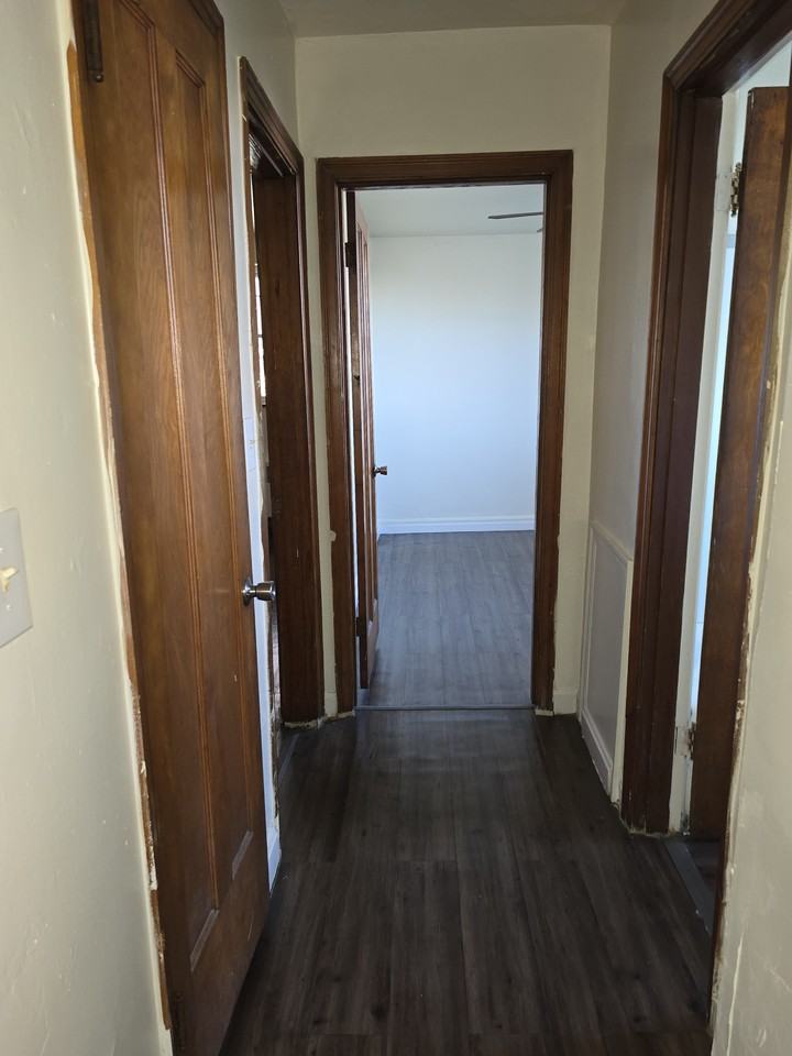 4029 Reading Rd #7 - Photo 6 of 17