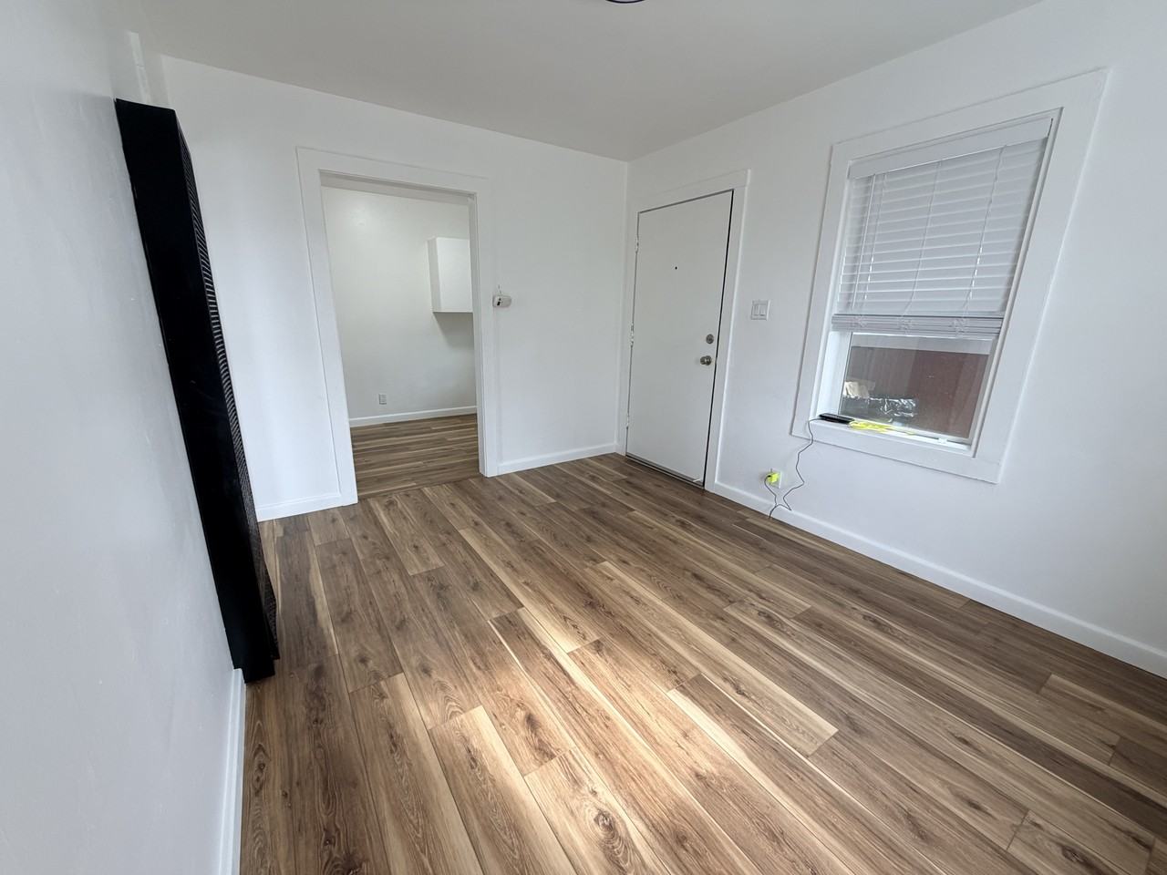 516 W Everding St #3 - Photo 3 of 4