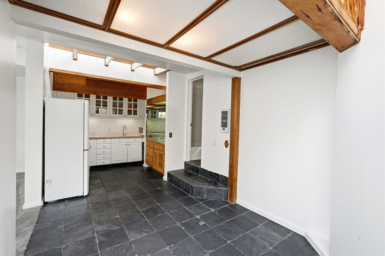 6456 Surfside Way #GH - Photo 5 of 23