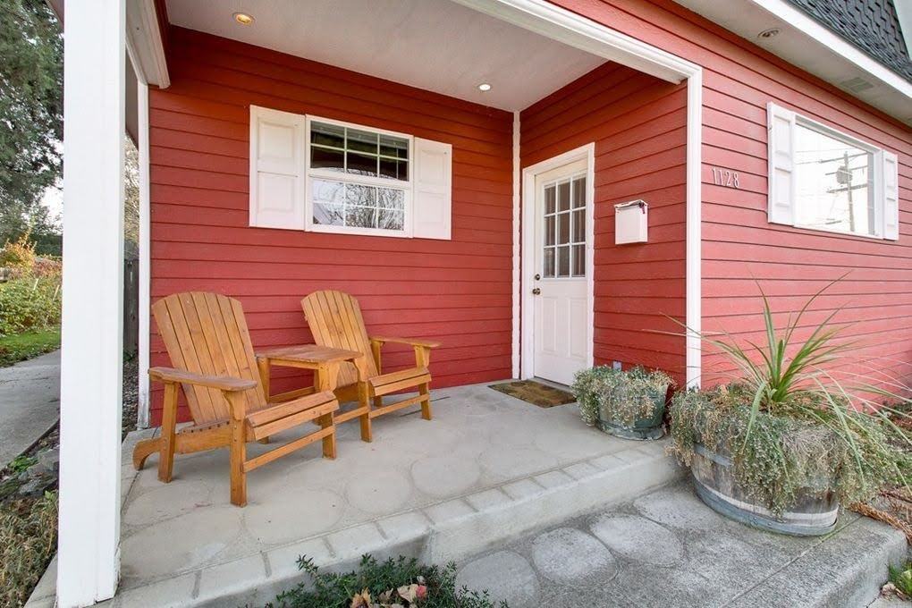 1128 Hobson St #NA - Photo 2 of 40