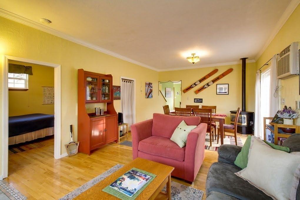 1128 Hobson St #NA - Photo 6 of 40