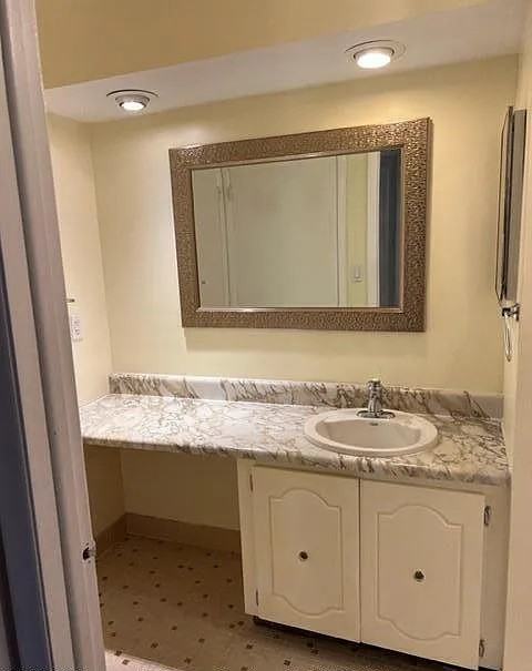 103 Amberly Dr #G - Photo 6 of 8