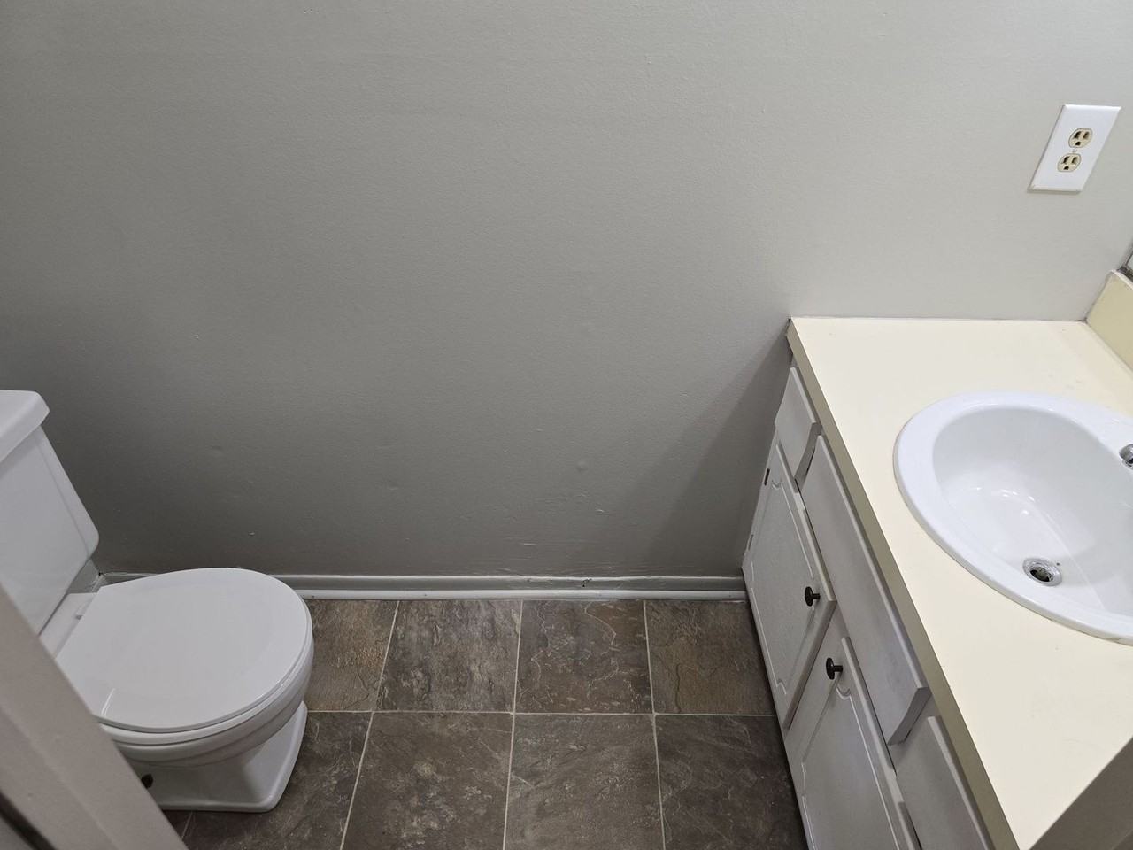 3906 N Franklin St - Photo 6 of 13