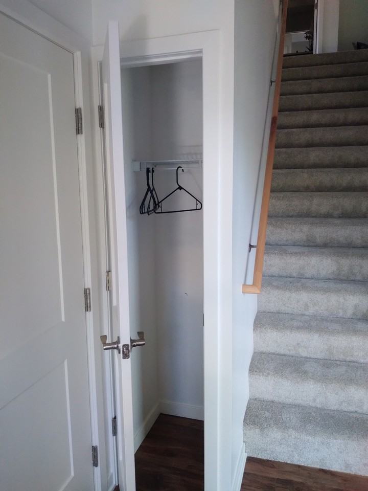 2731 Pond Dr - Photo 5 of 50