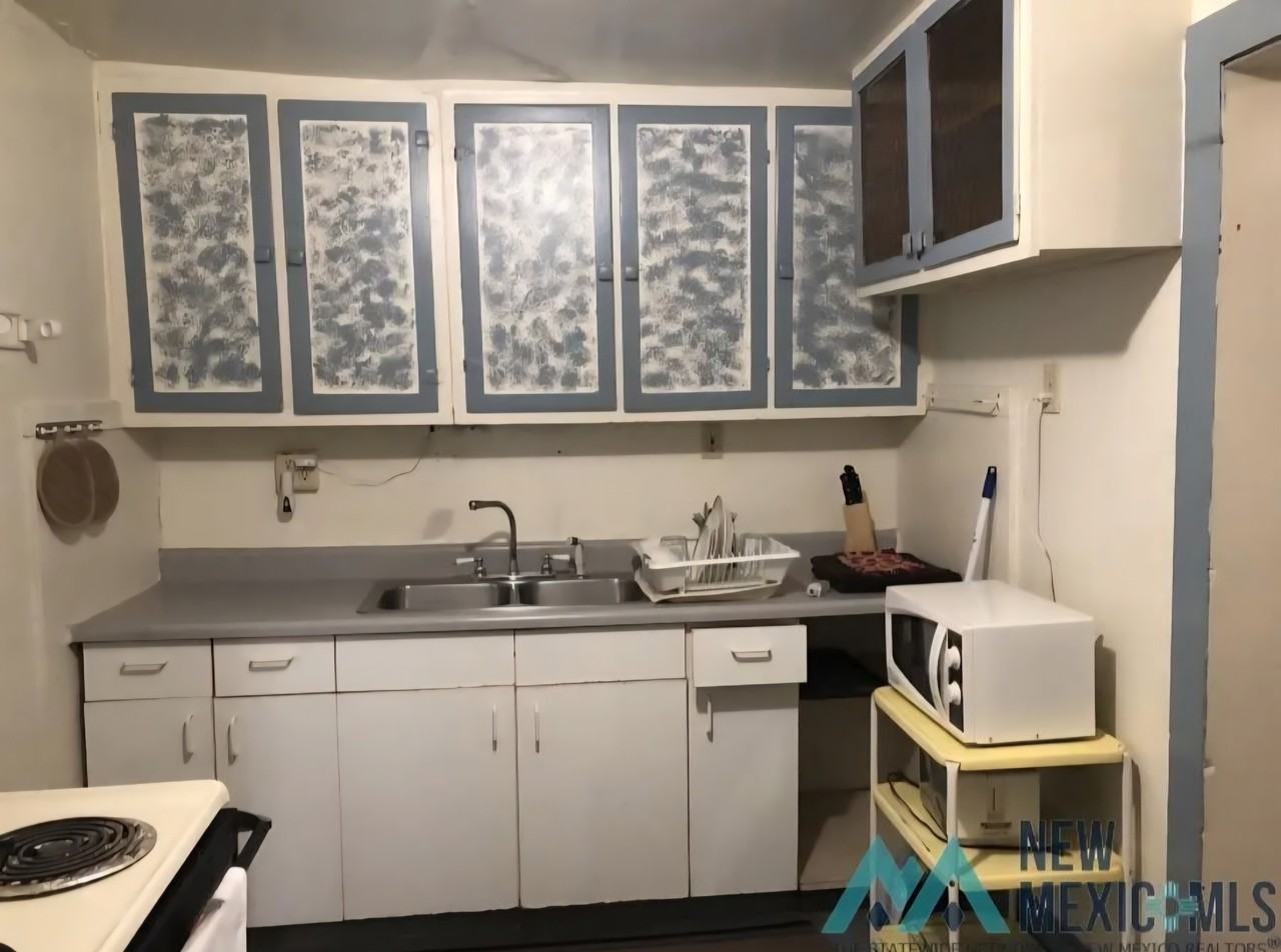 324 Park Ave #328 - Photo 2 of 6