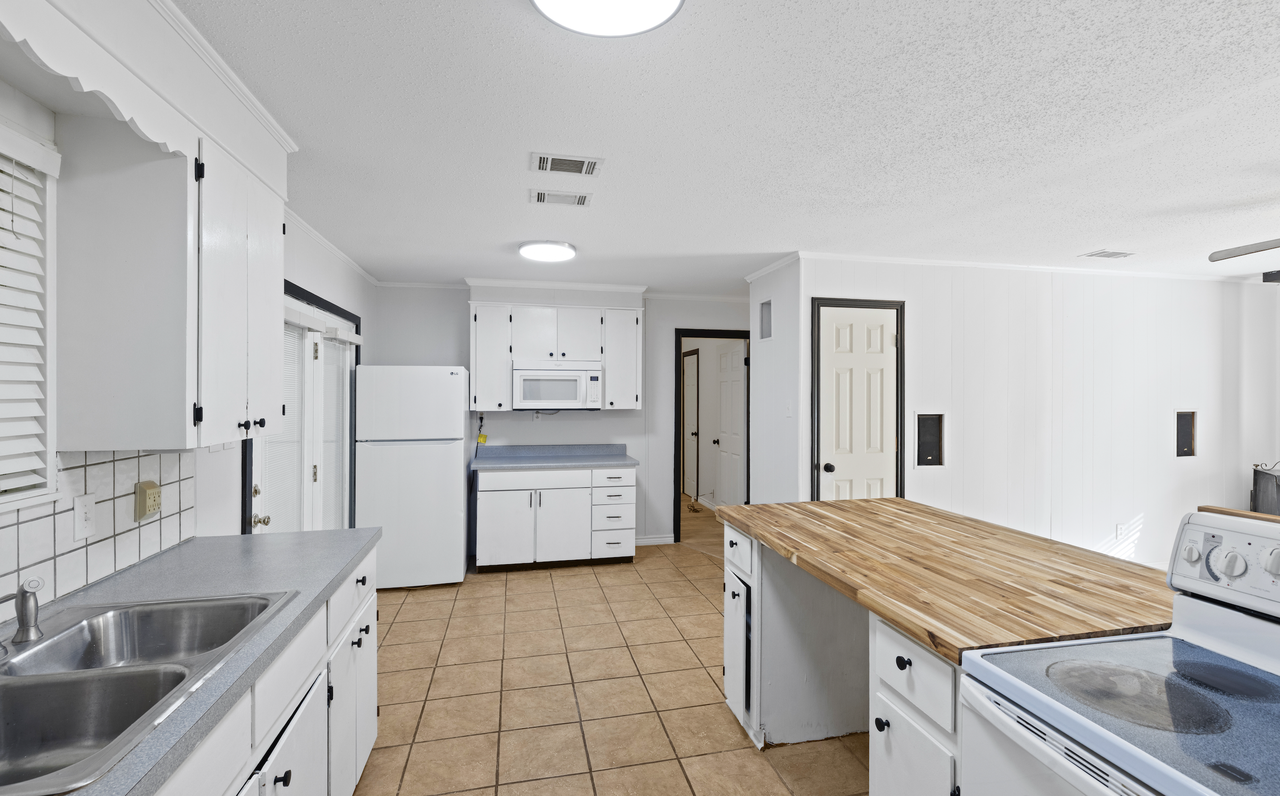 417 Carroll Ave #NA - Photo 6 of 12