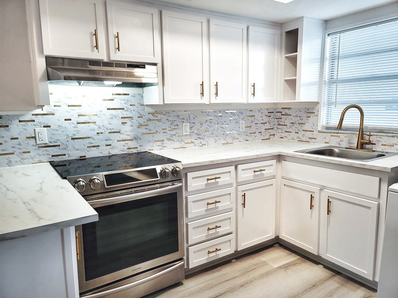 442 77th Ave N #442 - Photo 2 of 10