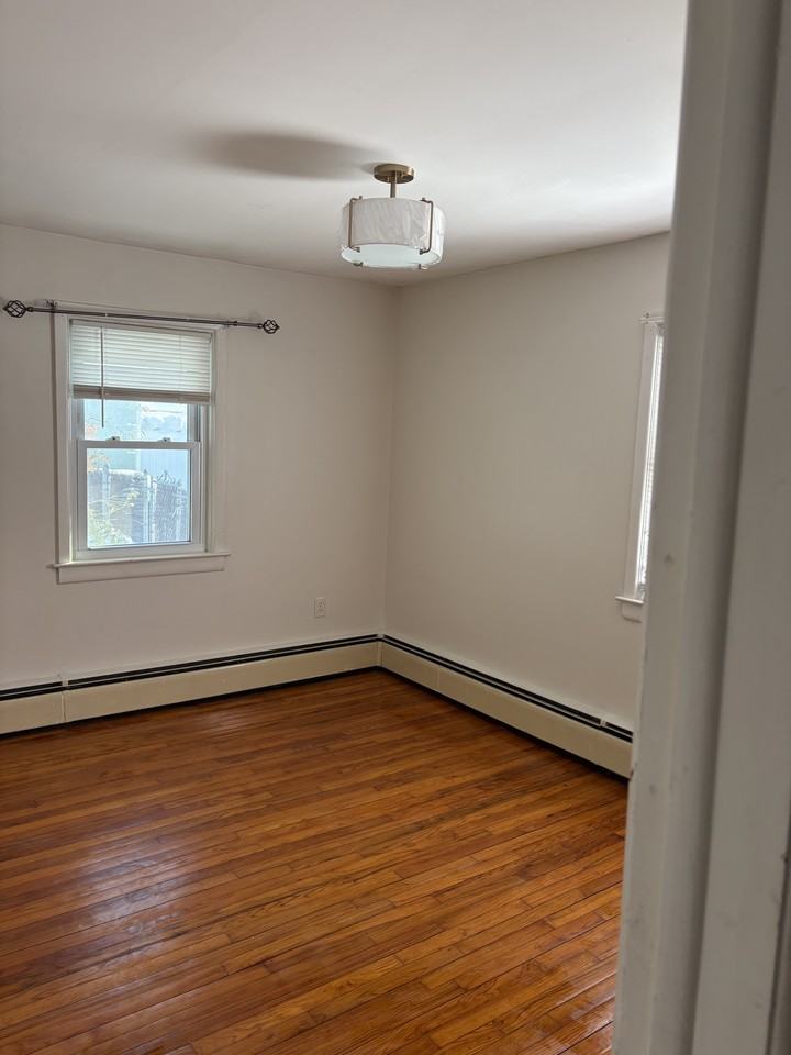 32 Maiden Ln #NA - Photo 4 of 15