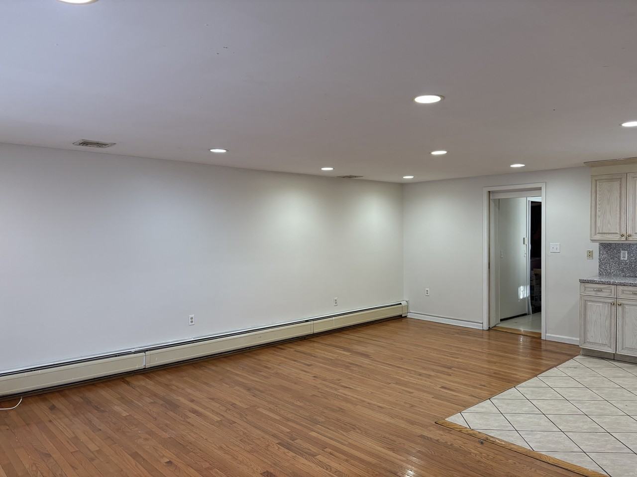 32 Maiden Ln #NA - Photo 7 of 15