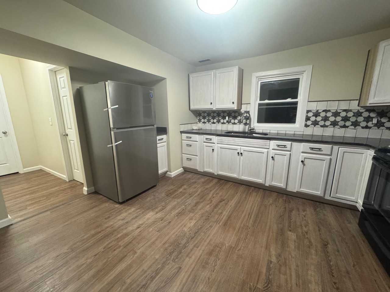 48 Jackson St #1 - Photo 6 of 12