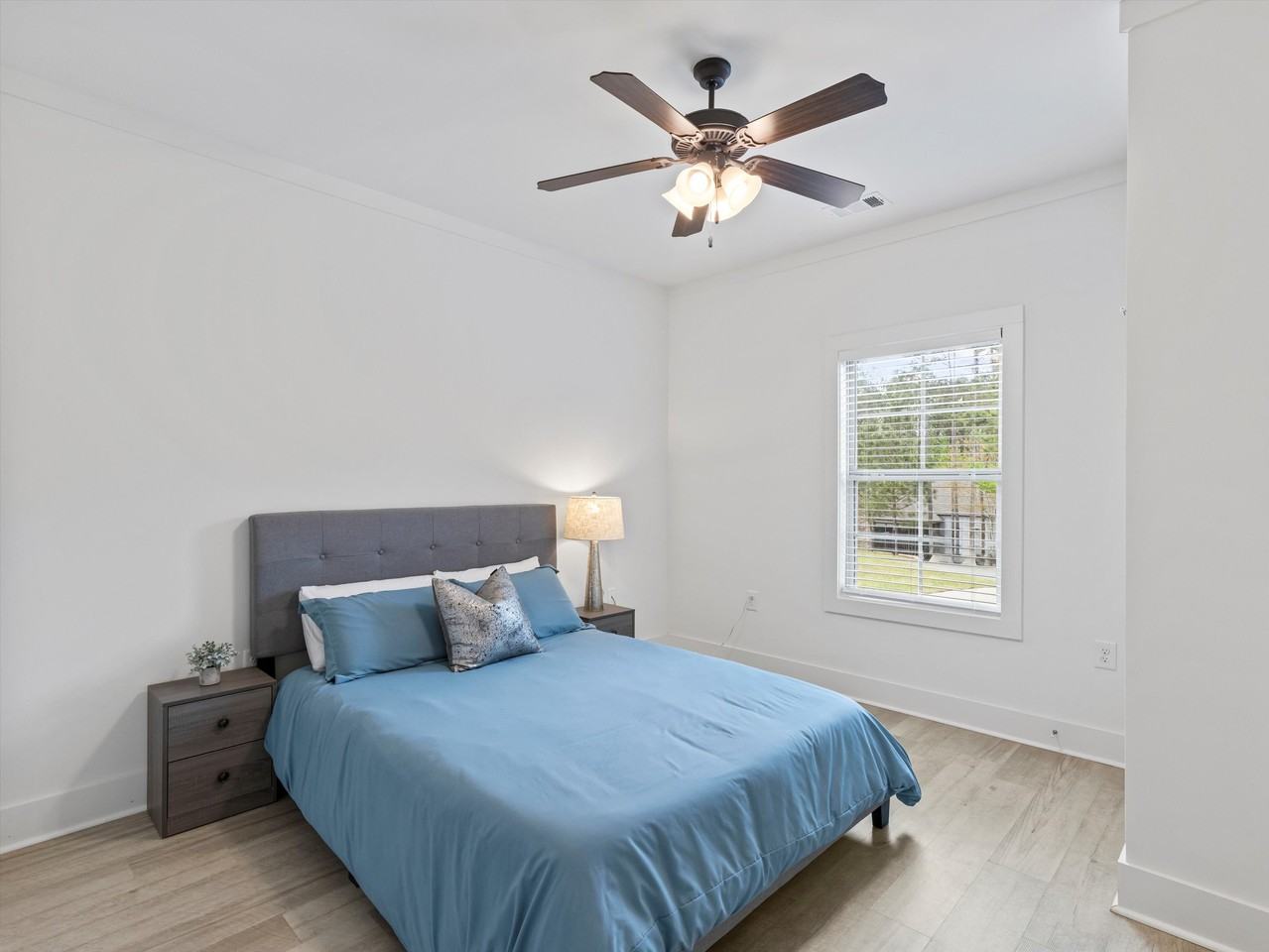 127 Camp Cir #NA - Photo 7 of 14