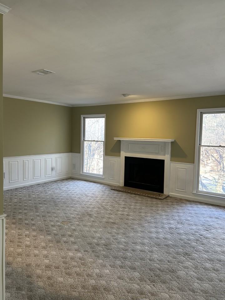 102 Bainbridge Dr #102 - Photo 5 of 12