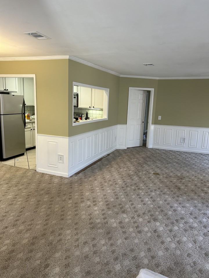 102 Bainbridge Dr #102 - Photo 6 of 12