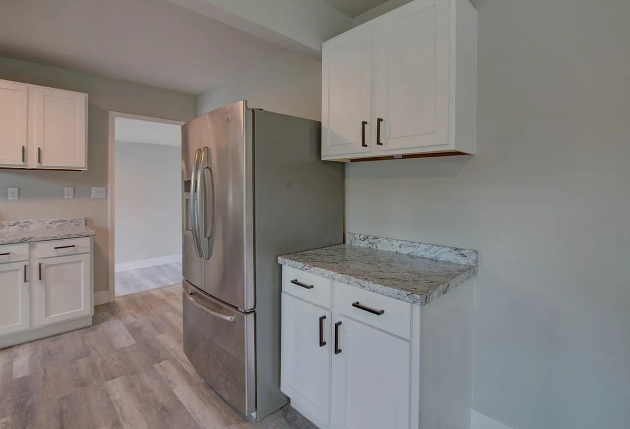 4303 E 4th Pl #A - Photo 5 of 16