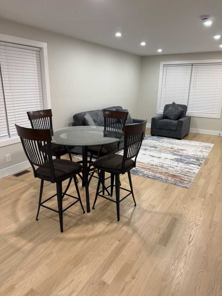 133 Stanwood St #1 - Photo 3 of 11