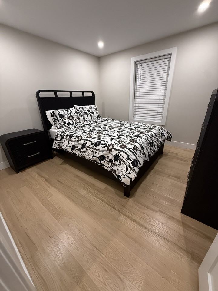 133 Stanwood St #1 - Photo 6 of 11